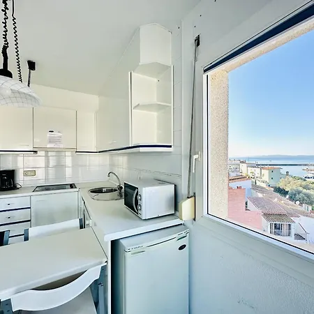 3140 Rocmar 7 5-a, Excelente Situacion Frente Al Puerto Pesquero Y Con Vista A La Bahia. Ultima Planta Del Edificio. Gran Parking Publico Delante. - Es-258-9 Appartement *
